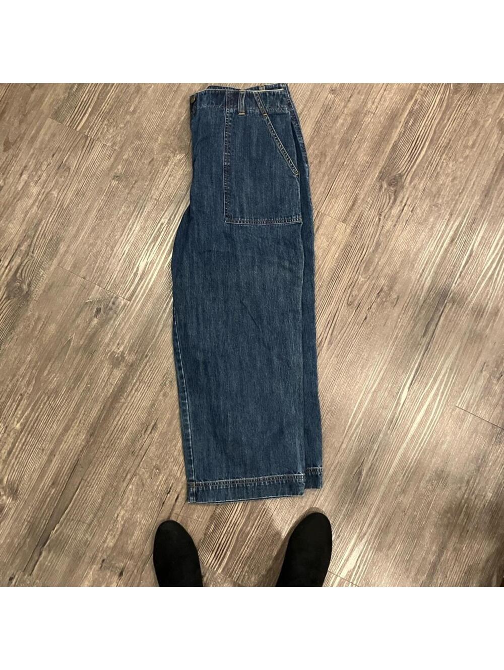 NWOT Jones Sport Women's Blue Denim Cropped Pants